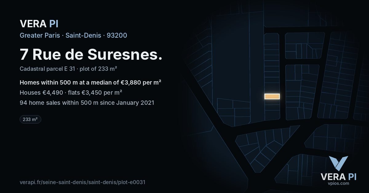 7 Rue de Suresnes, Saint-Denis at night – the plot lit, the parcels around coloured by the prices near them