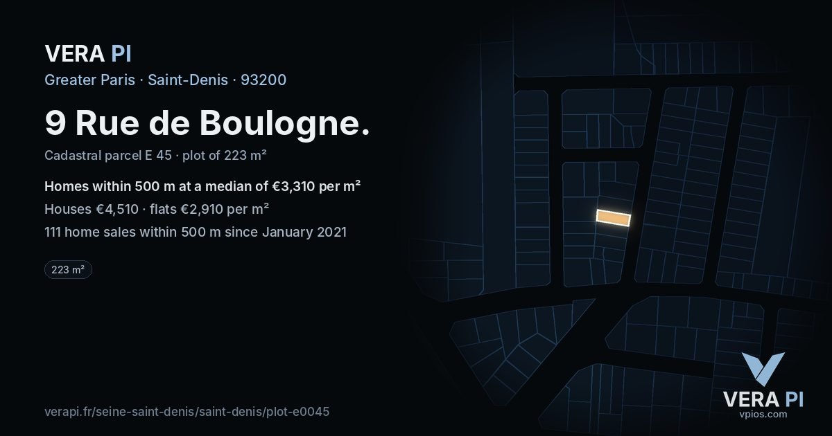 9 Rue de Boulogne, Saint-Denis at night – the plot lit, the parcels around coloured by the prices near them