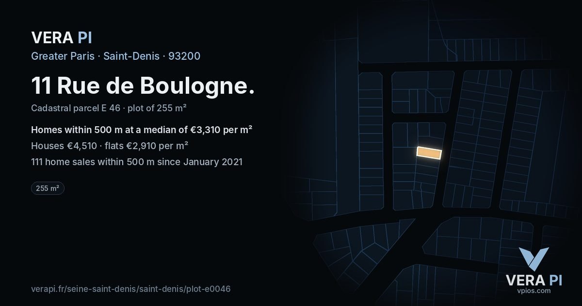 11 Rue de Boulogne, Saint-Denis at night – the plot lit, the parcels around coloured by the prices near them