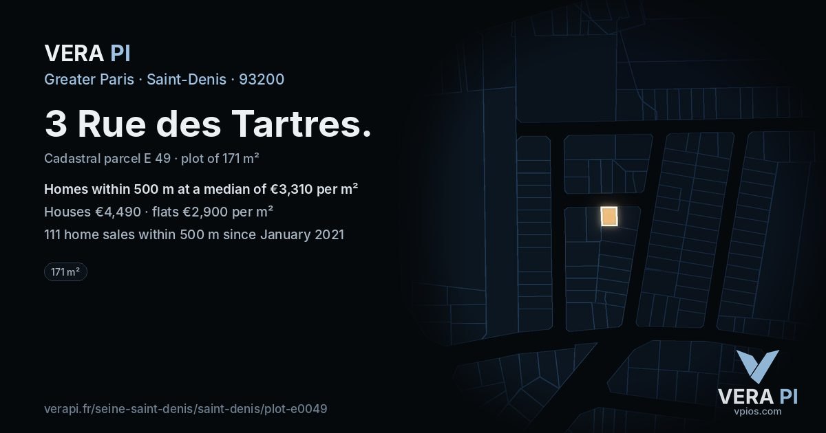 3 Rue des Tartres, Saint-Denis at night – the plot lit, the parcels around coloured by the prices near them