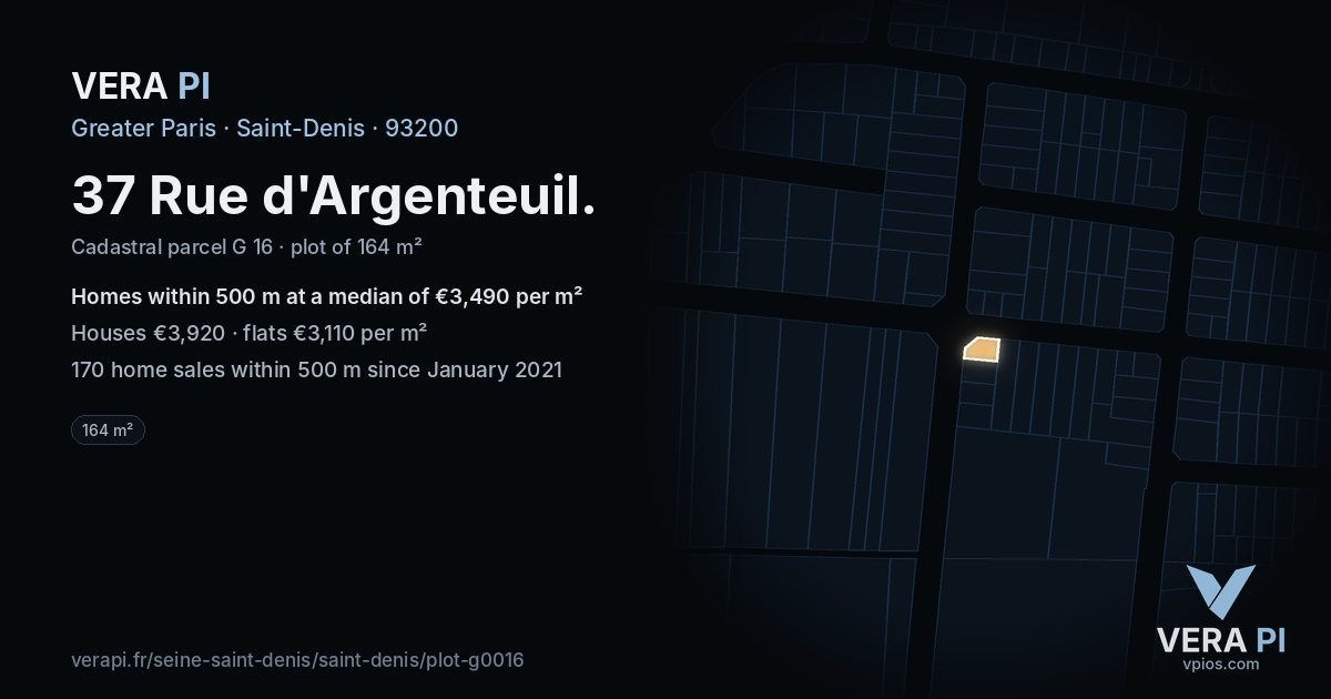 37 Rue d'Argenteuil, Saint-Denis at night – the plot lit, the parcels around coloured by the prices near them