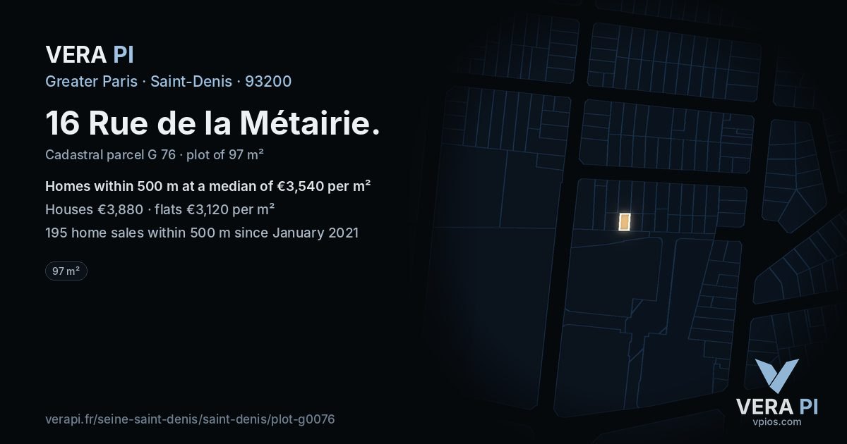 16 Rue de la Métairie, Saint-Denis at night – the plot lit, the parcels around coloured by the prices near them