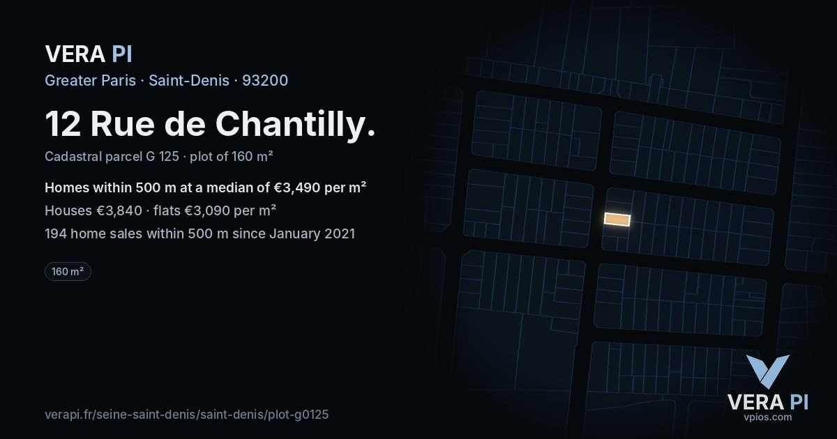 12 Rue de Chantilly, Saint-Denis at night – the plot lit, the parcels around coloured by the prices near them