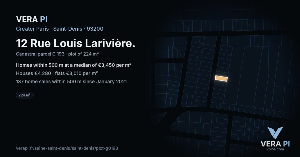 12 Rue Louis Larivière, Saint-Denis at night – the plot lit, the parcels around coloured by the prices near them