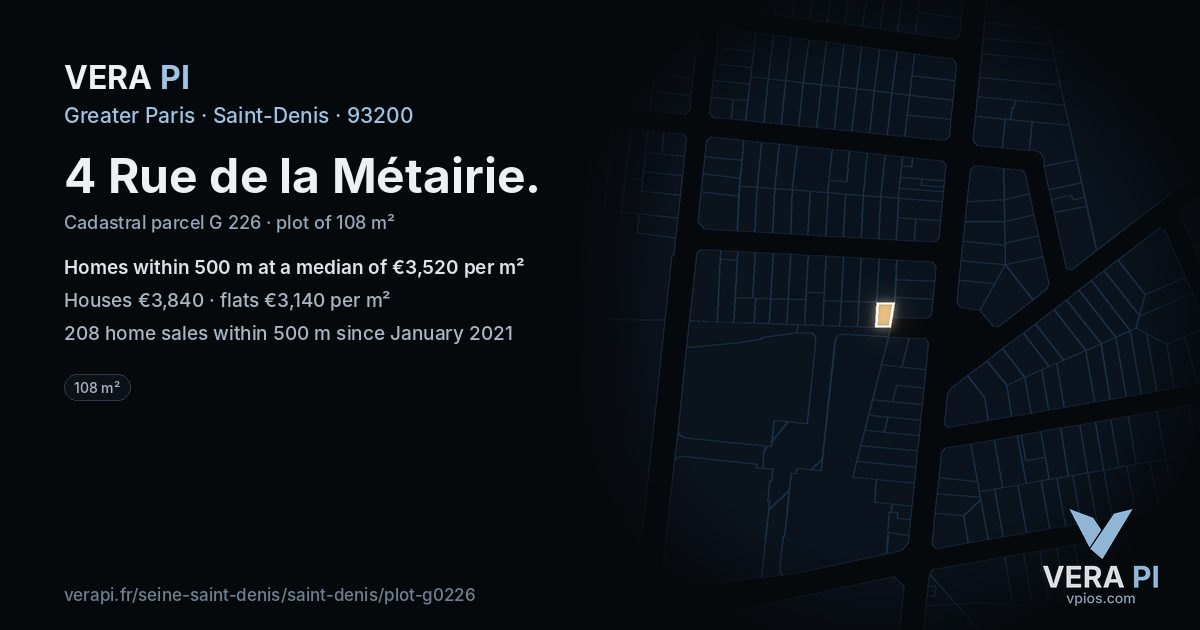 4 Rue de la Métairie, Saint-Denis at night – the plot lit, the parcels around coloured by the prices near them