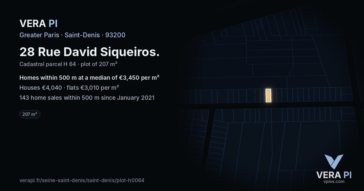 28 Rue David Siqueiros, Saint-Denis at night – the plot lit, the parcels around coloured by the prices near them