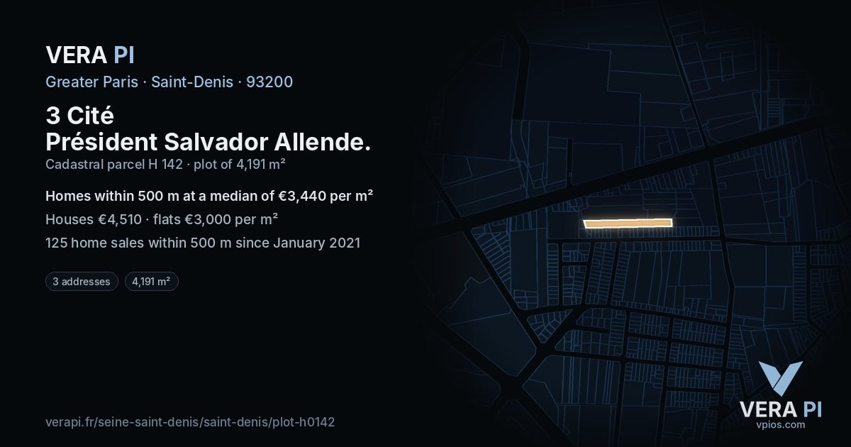 3 Cité Président Salvador Allende, Saint-Denis at night – the plot lit, the parcels around coloured by the prices near them