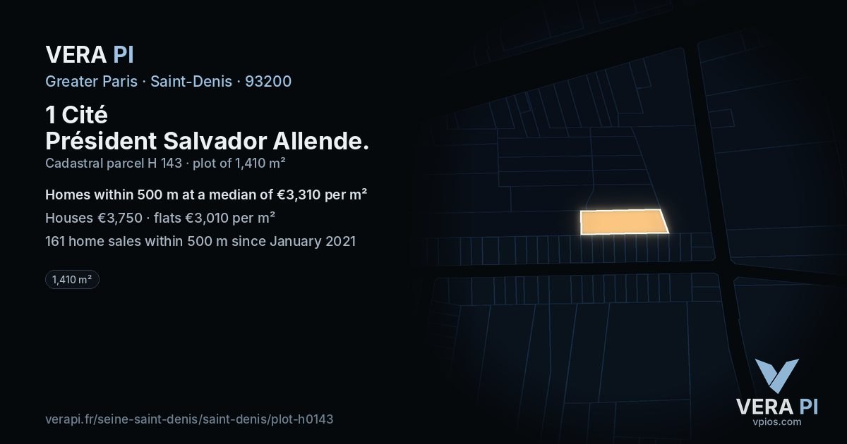 1 Cité Président Salvador Allende, Saint-Denis at night – the plot lit, the parcels around coloured by the prices near them
