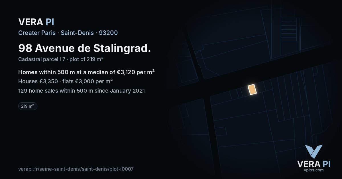 98 Avenue de Stalingrad, Saint-Denis at night – the plot lit, the parcels around coloured by the prices near them