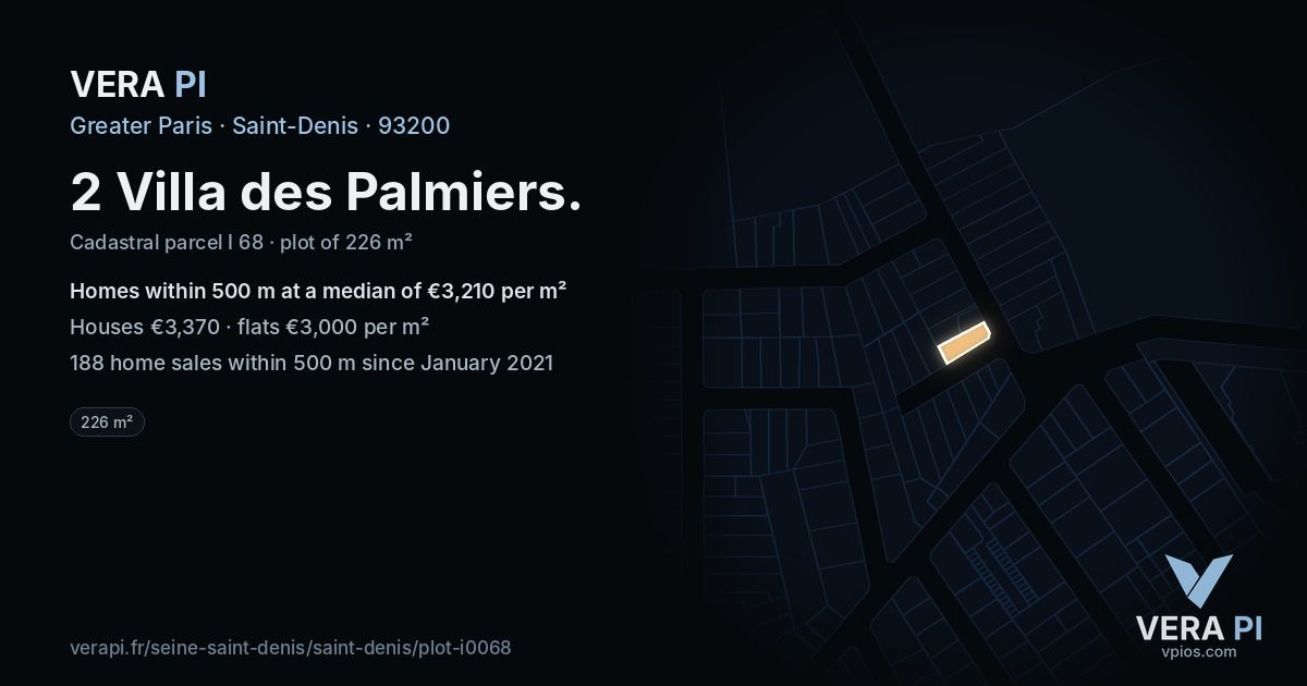 2 Villa des Palmiers, Saint-Denis at night – the plot lit, the parcels around coloured by the prices near them