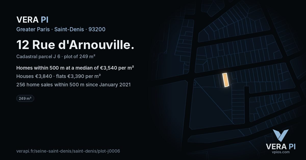 12 Rue d'Arnouville, Saint-Denis at night – the plot lit, the parcels around coloured by the prices near them