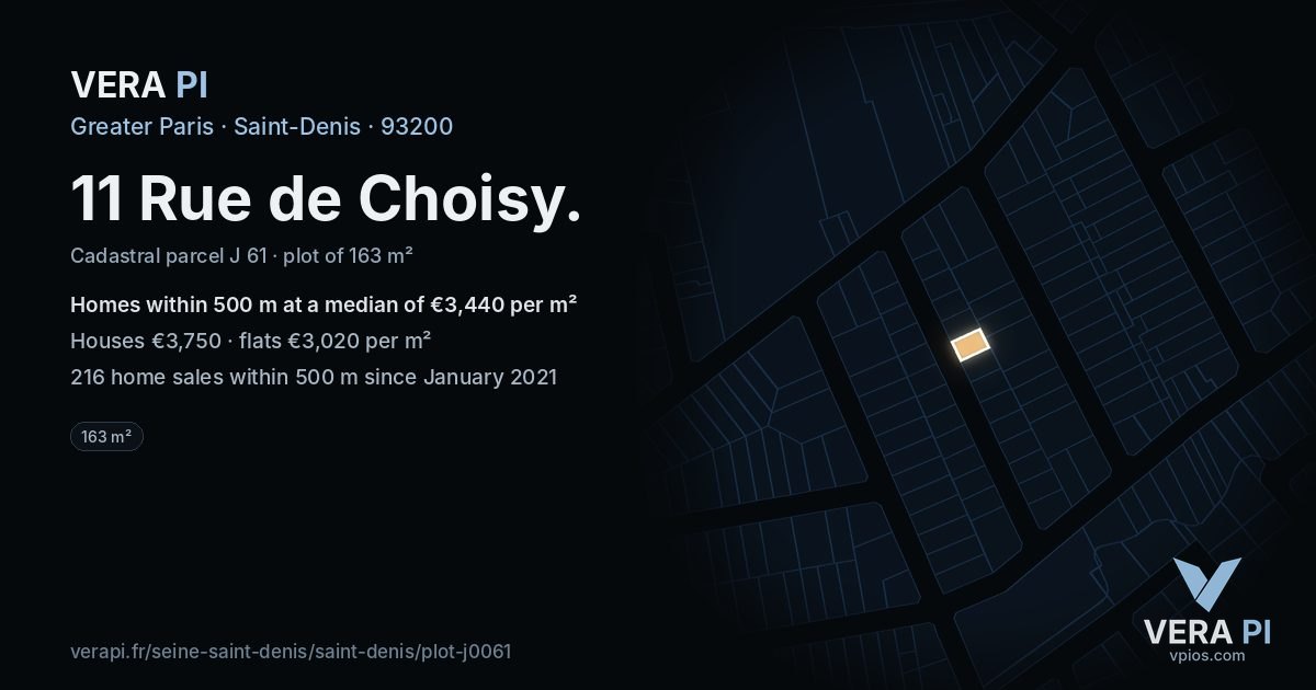 11 Rue de Choisy, Saint-Denis at night – the plot lit, the parcels around coloured by the prices near them