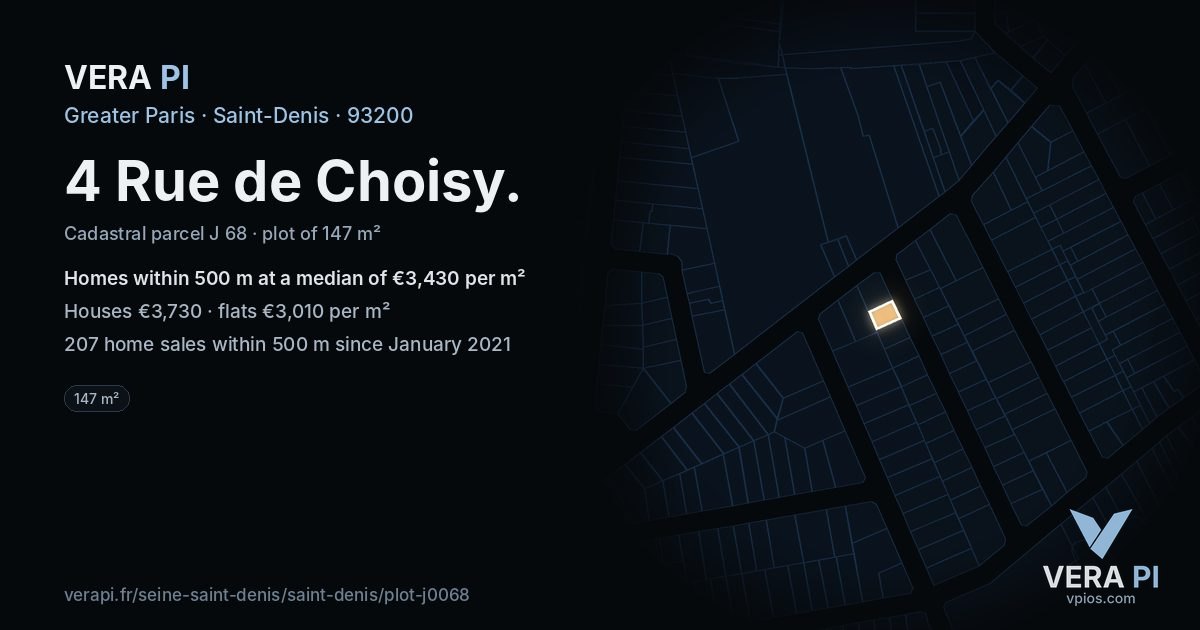 4 Rue de Choisy, Saint-Denis at night – the plot lit, the parcels around coloured by the prices near them