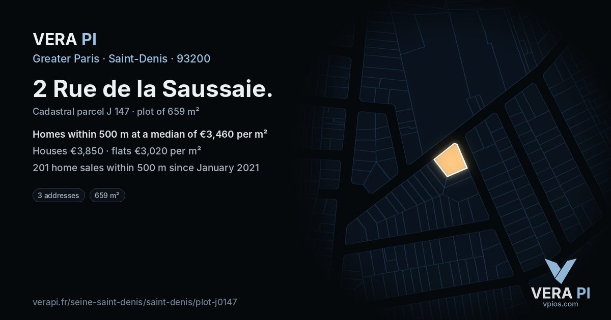 2 Rue de la Saussaie, Saint-Denis at night – the plot lit, the parcels around coloured by the prices near them