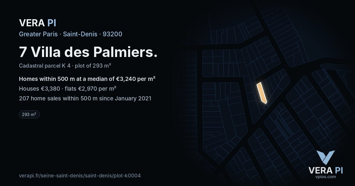 7 Villa des Palmiers, Saint-Denis at night – the plot lit, the parcels around coloured by the prices near them