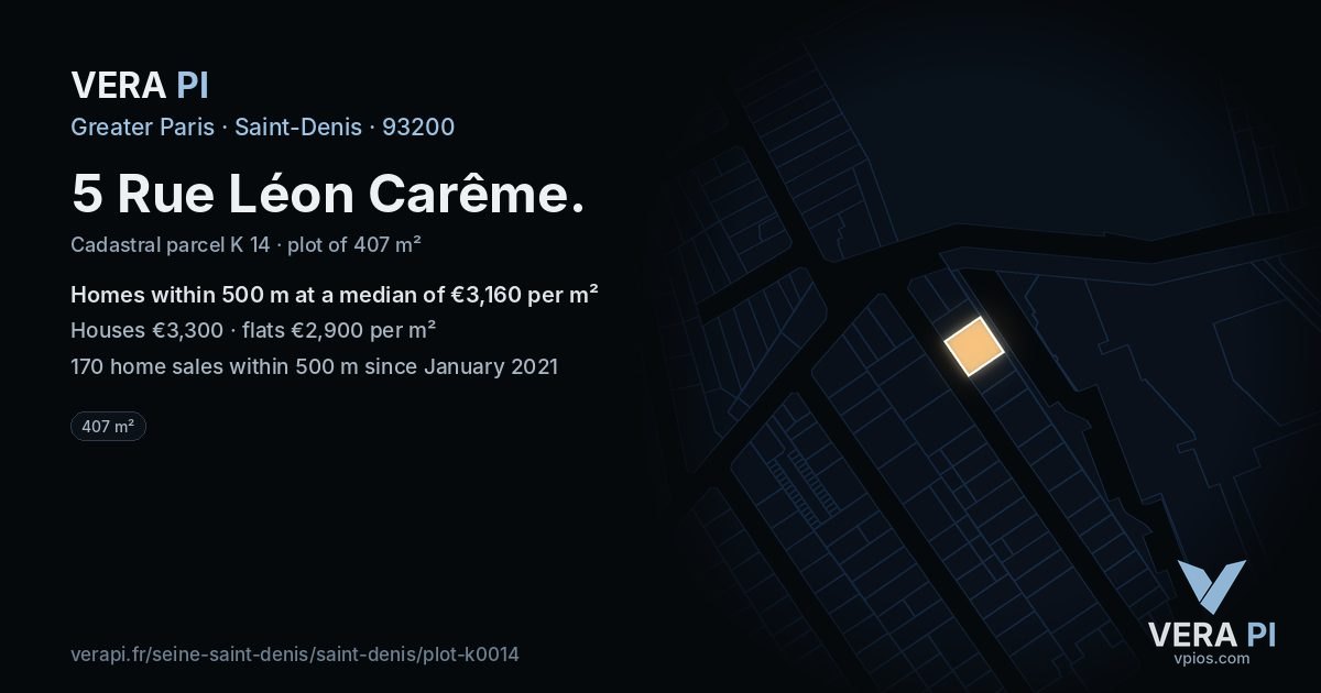 5 Rue Léon Carême, Saint-Denis at night – the plot lit, the parcels around coloured by the prices near them