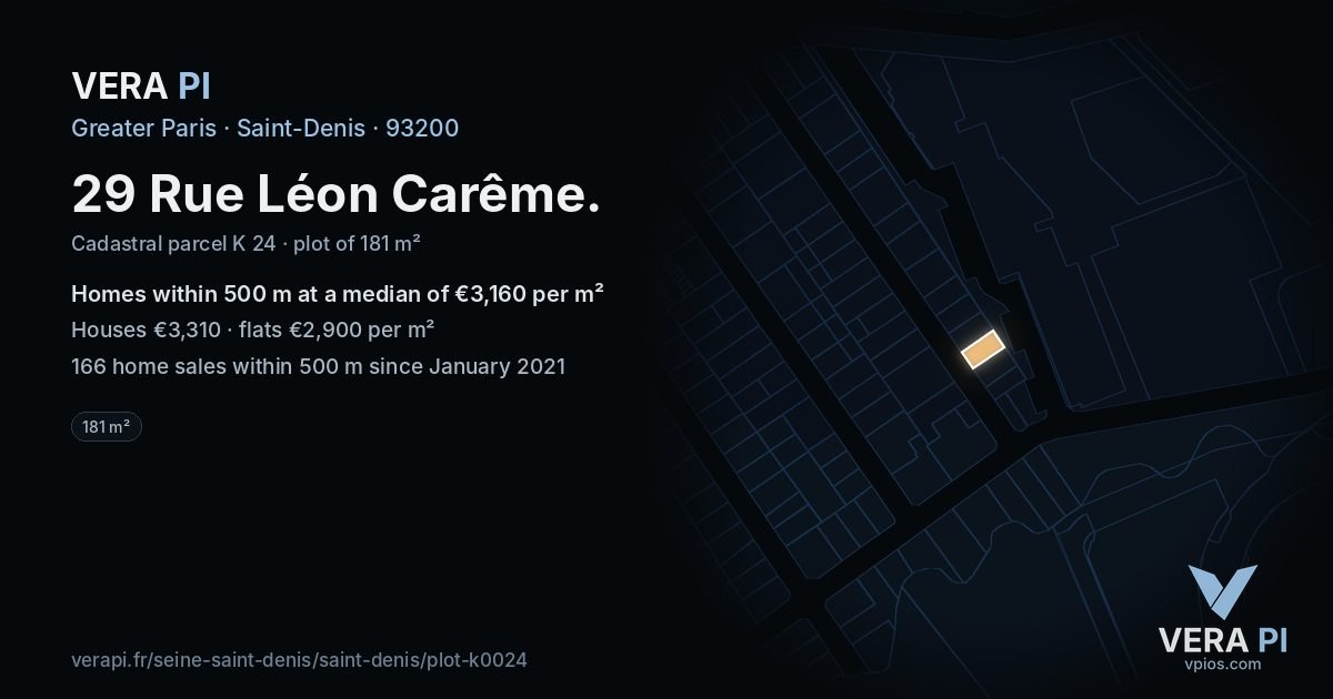 29 Rue Léon Carême, Saint-Denis at night – the plot lit, the parcels around coloured by the prices near them