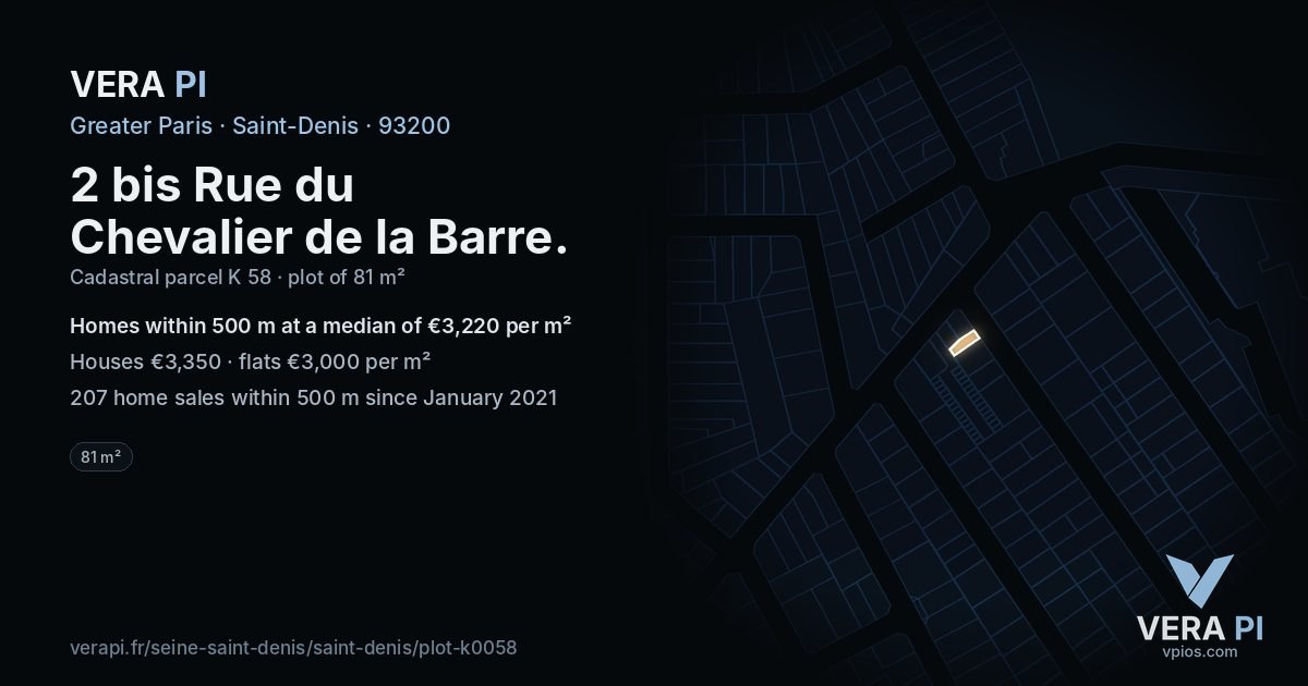 2 bis Rue du Chevalier de la Barre, Saint-Denis at night – the plot lit, the parcels around coloured by the prices near them