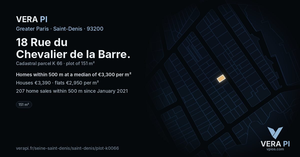 18 Rue du Chevalier de la Barre, Saint-Denis at night – the plot lit, the parcels around coloured by the prices near them