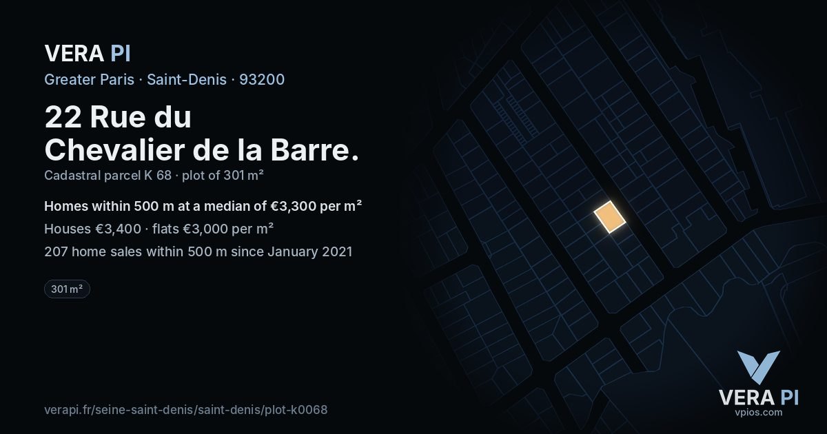 22 Rue du Chevalier de la Barre, Saint-Denis at night – the plot lit, the parcels around coloured by the prices near them