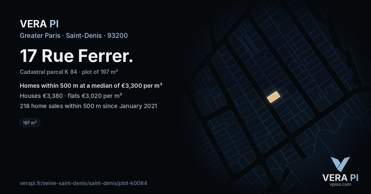 17 Rue Ferrer, Saint-Denis at night – the plot lit, the parcels around coloured by the prices near them