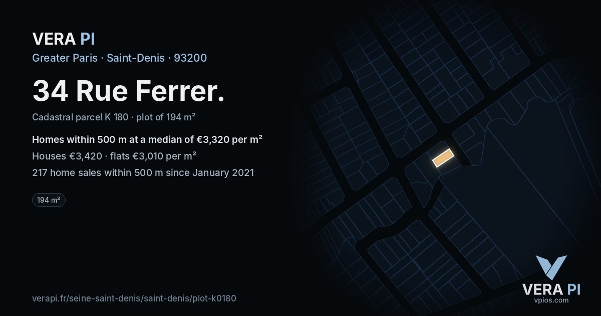 34 Rue Ferrer, Saint-Denis at night – the plot lit, the parcels around coloured by the prices near them