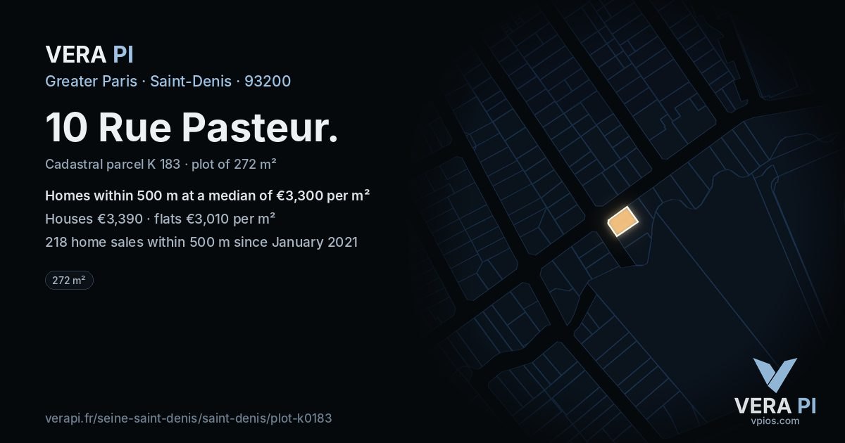10 Rue Pasteur, Saint-Denis at night – the plot lit, the parcels around coloured by the prices near them
