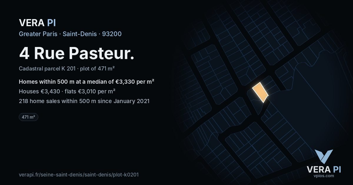 4 Rue Pasteur, Saint-Denis at night – the plot lit, the parcels around coloured by the prices near them