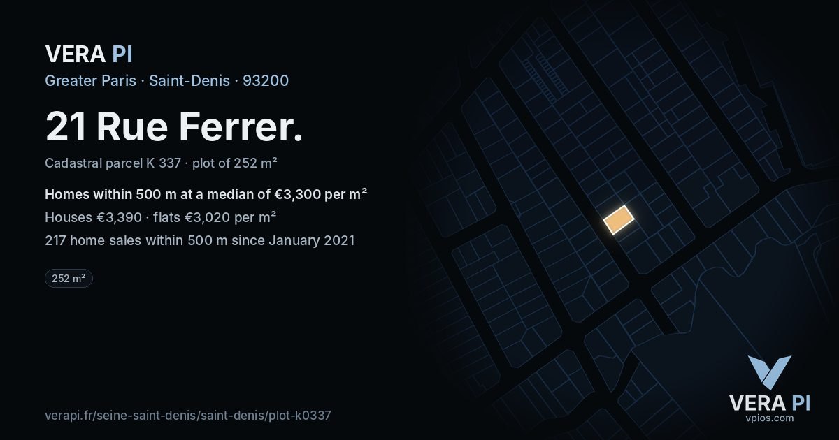 21 Rue Ferrer, Saint-Denis at night – the plot lit, the parcels around coloured by the prices near them