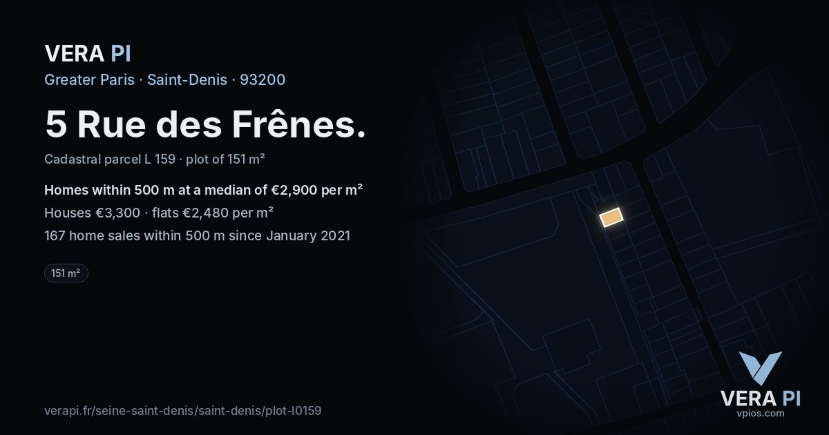 5 Rue des Frênes, Saint-Denis at night – the plot lit, the parcels around coloured by the prices near them