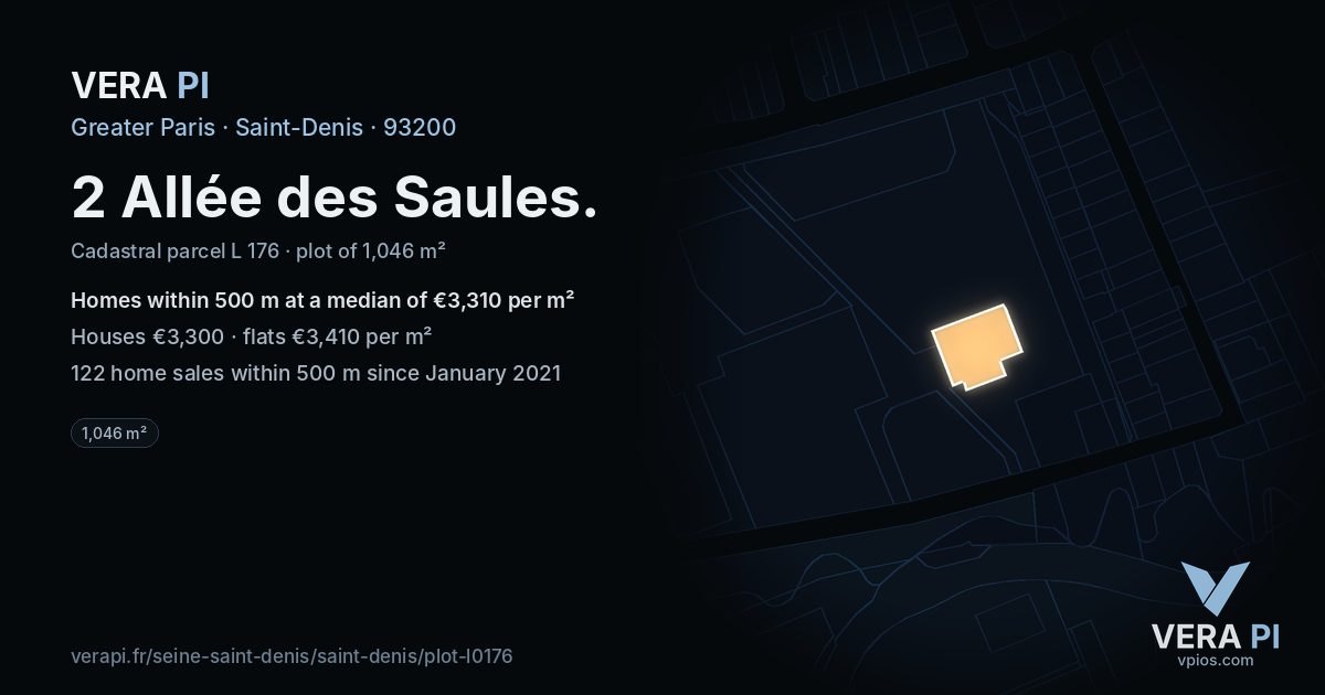 2 Allée des Saules, Saint-Denis at night – the plot lit, the parcels around coloured by the prices near them