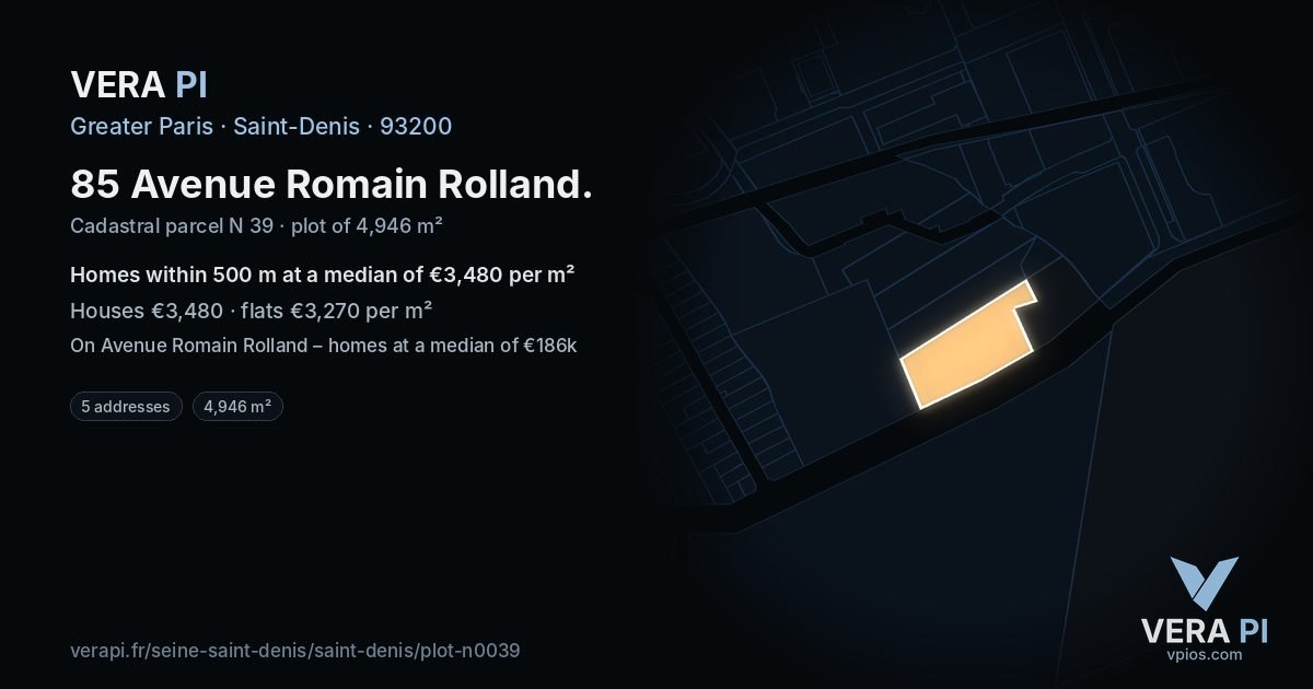 85 Avenue Romain Rolland, Saint-Denis at night – the plot lit, the parcels around coloured by the prices near them