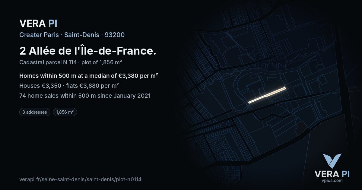 2 Allée de l'Île-de-France, Saint-Denis at night – the plot lit, the parcels around coloured by the prices near them