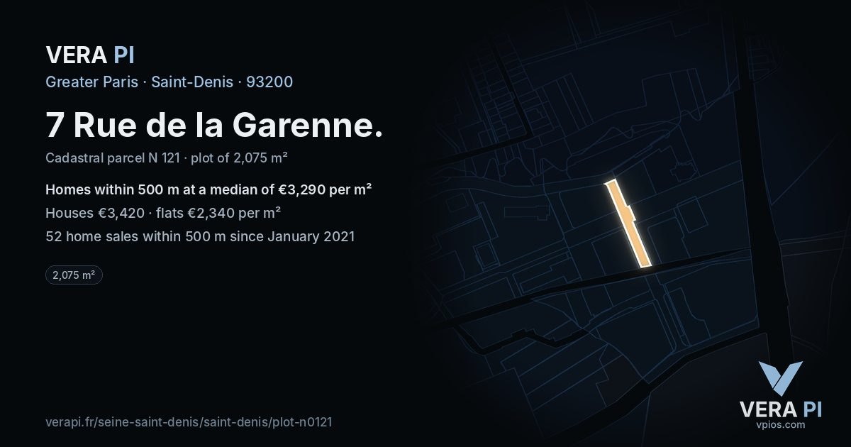 7 Rue de la Garenne, Saint-Denis at night – the plot lit, the parcels around coloured by the prices near them