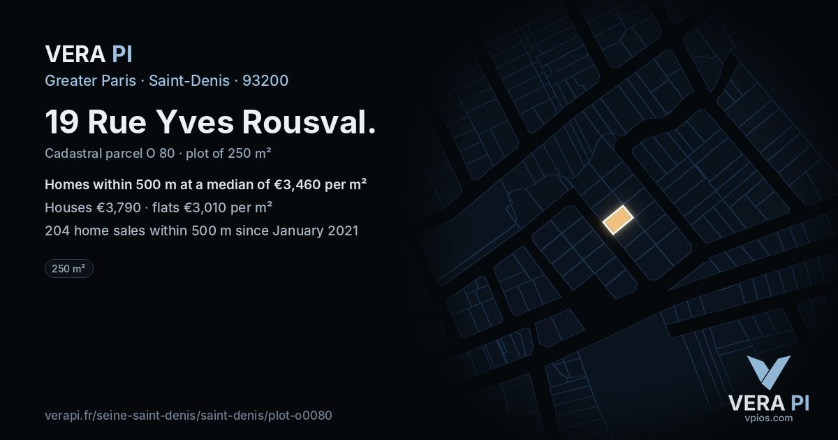 19 Rue Yves Rousval, Saint-Denis at night – the plot lit, the parcels around coloured by the prices near them