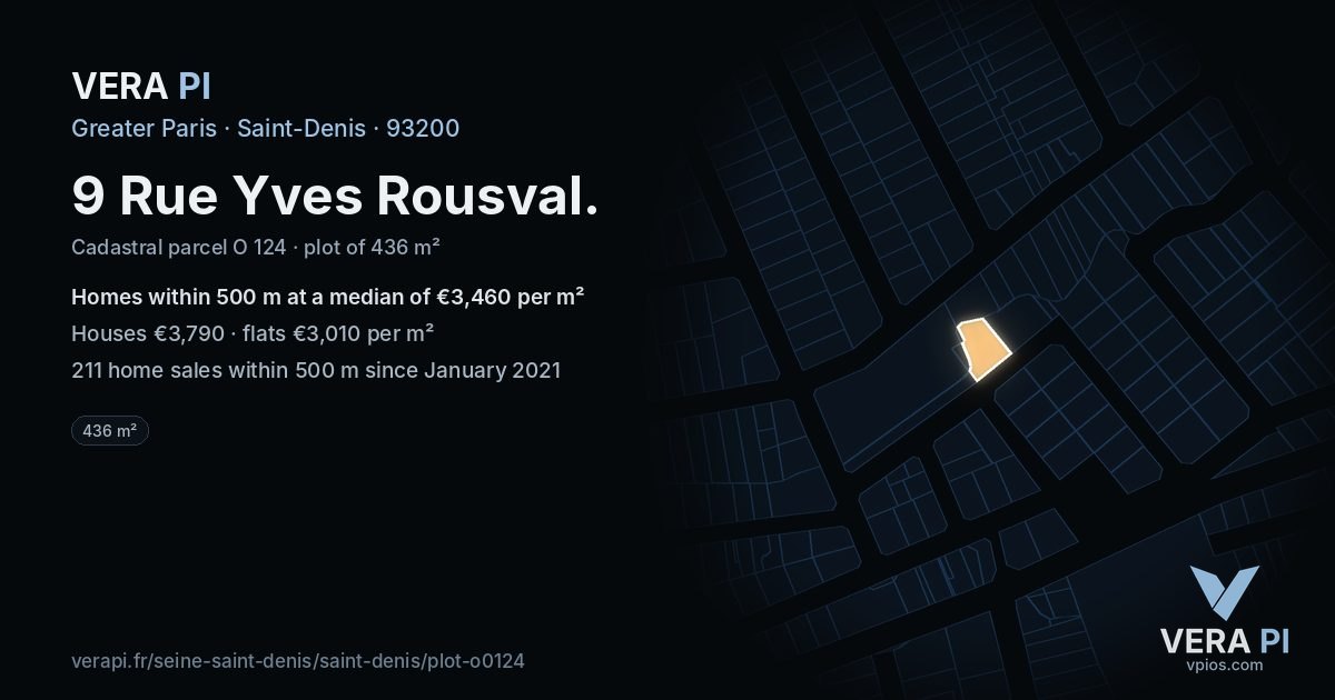 9 Rue Yves Rousval, Saint-Denis at night – the plot lit, the parcels around coloured by the prices near them