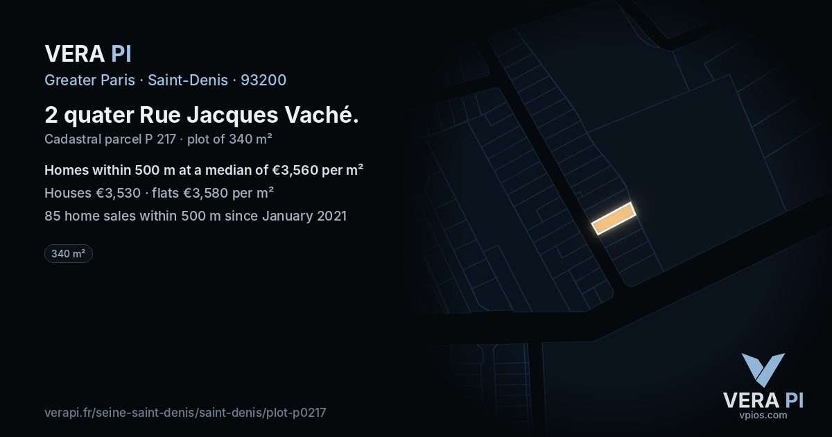 2 quater Rue Jacques Vaché, Saint-Denis at night – the plot lit, the parcels around coloured by the prices near them