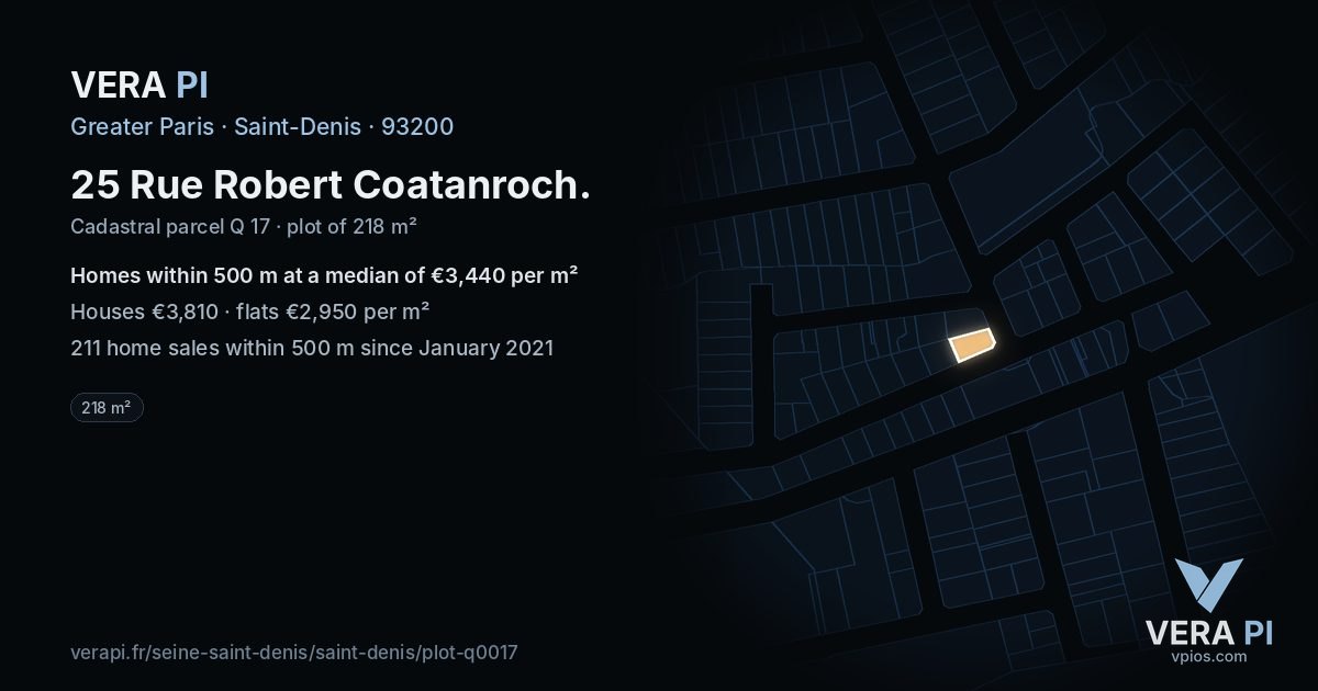 25 Rue Robert Coatanroch, Saint-Denis at night – the plot lit, the parcels around coloured by the prices near them