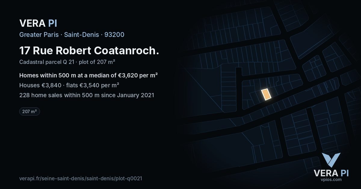 17 Rue Robert Coatanroch, Saint-Denis at night – the plot lit, the parcels around coloured by the prices near them