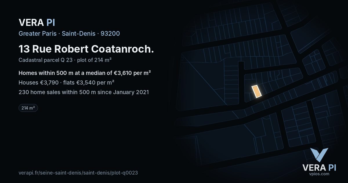 13 Rue Robert Coatanroch, Saint-Denis at night – the plot lit, the parcels around coloured by the prices near them