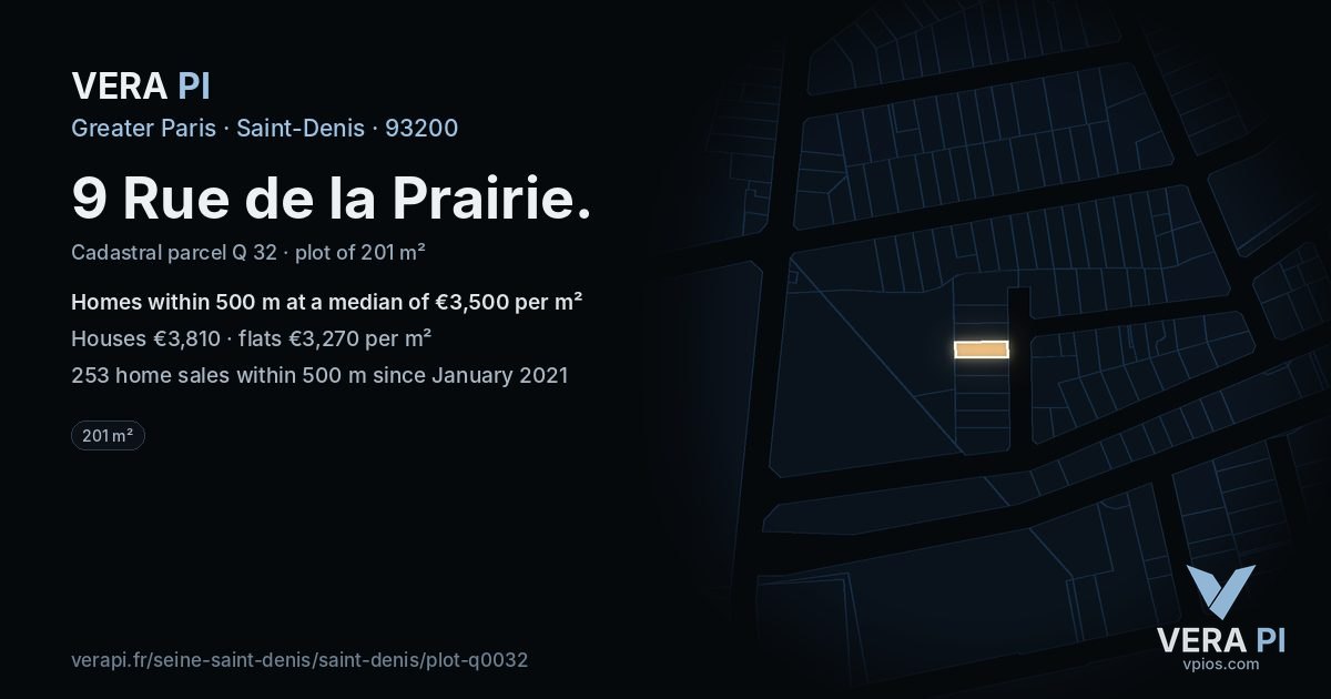 9 Rue de la Prairie, Saint-Denis at night – the plot lit, the parcels around coloured by the prices near them