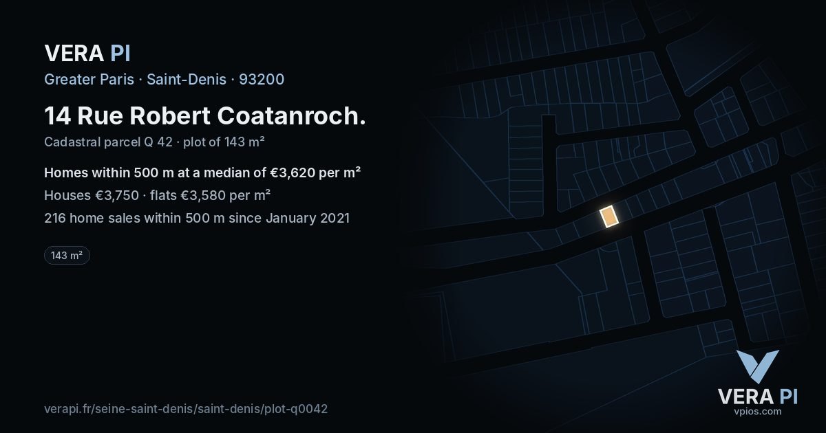14 Rue Robert Coatanroch, Saint-Denis at night – the plot lit, the parcels around coloured by the prices near them