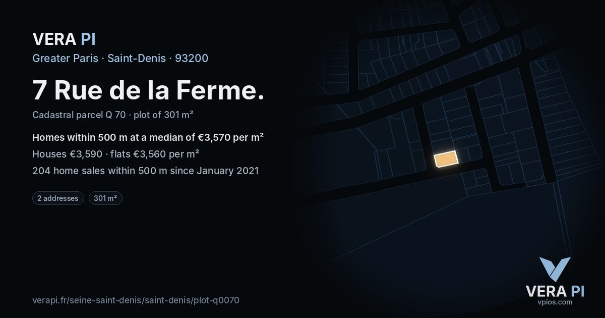 7 Rue de la Ferme, Saint-Denis at night – the plot lit, the parcels around coloured by the prices near them
