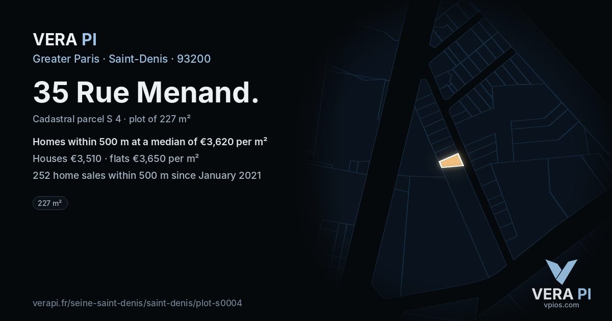 35 Rue Menand, Saint-Denis at night – the plot lit, the parcels around coloured by the prices near them