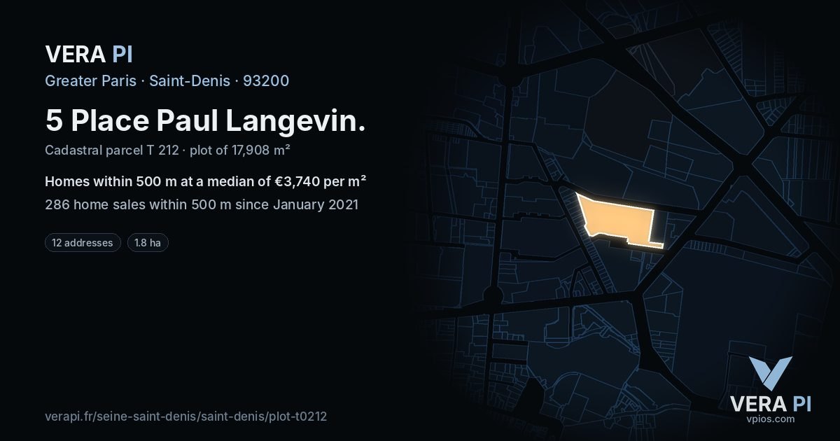 5 Place Paul Langevin, Saint-Denis at night – the plot lit, the parcels around coloured by the prices near them