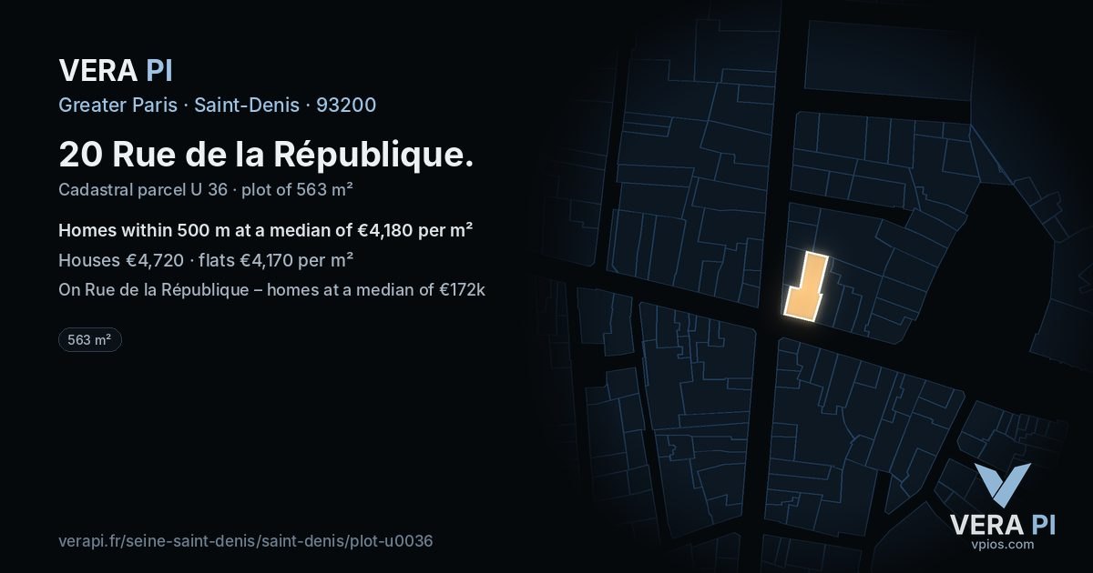 20 Rue de la République, Saint-Denis at night – the plot lit, the parcels around coloured by the prices near them