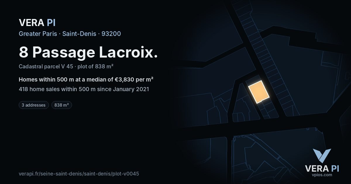 8 Passage Lacroix, Saint-Denis at night – the plot lit, the parcels around coloured by the prices near them