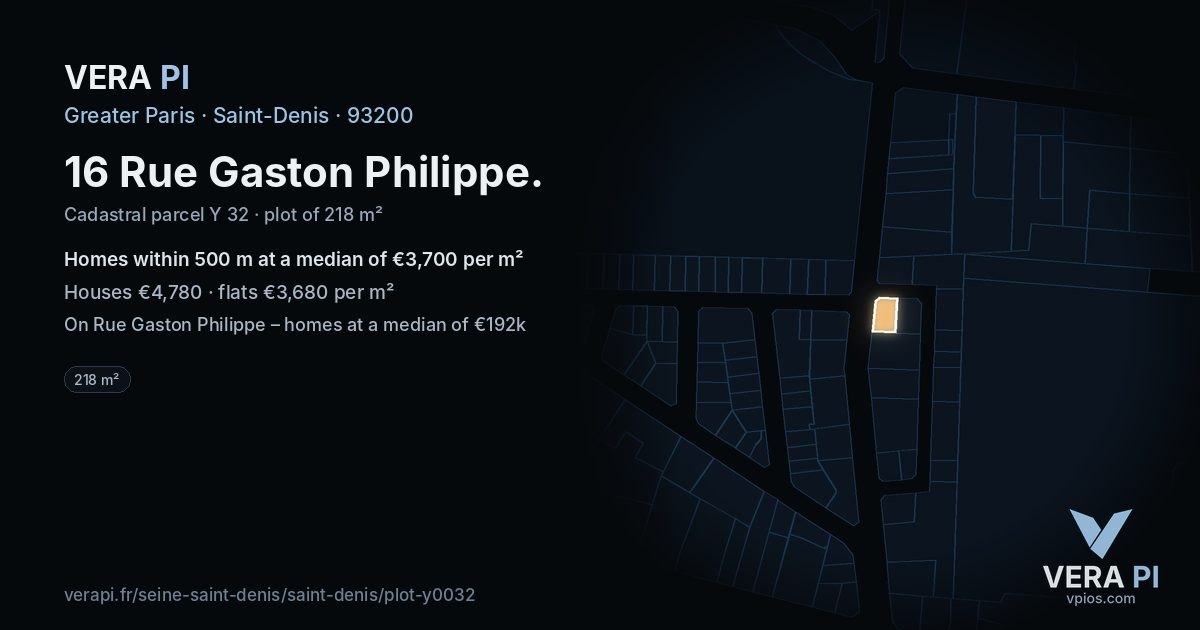 16 Rue Gaston Philippe, Saint-Denis at night – the plot lit, the parcels around coloured by the prices near them