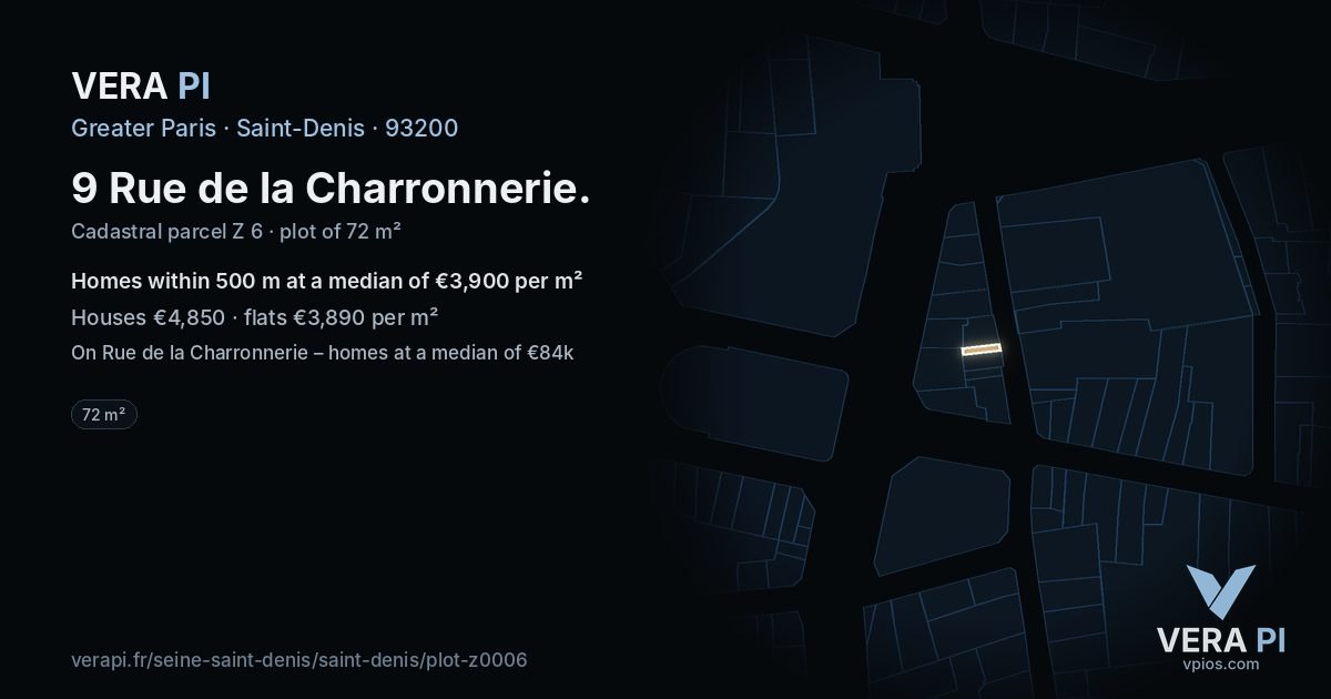 9 Rue de la Charronnerie, Saint-Denis at night – the plot lit, the parcels around coloured by the prices near them