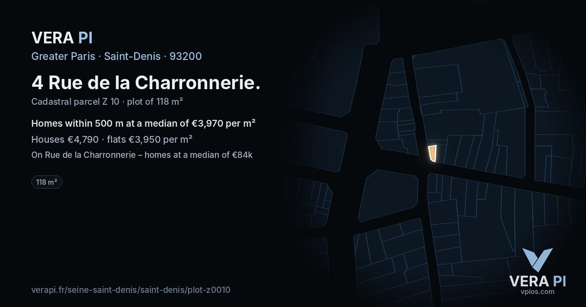 4 Rue de la Charronnerie, Saint-Denis at night – the plot lit, the parcels around coloured by the prices near them